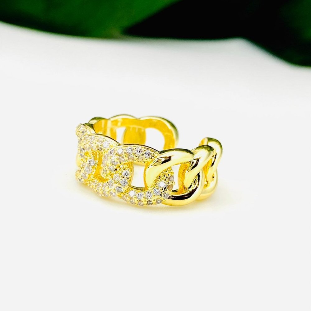 Gold chain link ring